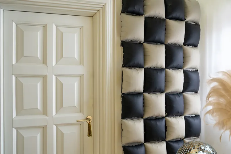 Balon foliowy kurtyna dwustronna Kwadrat, czarno beżowy 35 x 35cm (1 op. : 4 szt.)