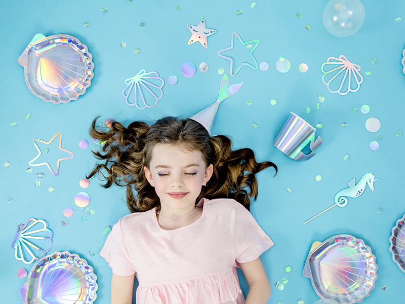 Czapeczki Syrenka opalizujący 18cm (1 op. 6 szt.)