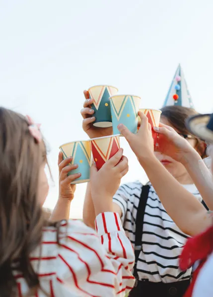 Kubeczki Cyrk, mix, 220ml (1 op. : 6 szt.)