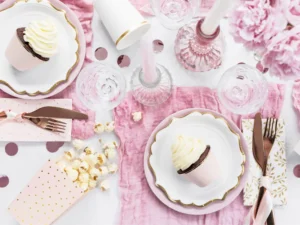 Pudełka na popcorn Kropki, jasny różowy, 7x7x12.5 cm (1 op. : 6 szt.)