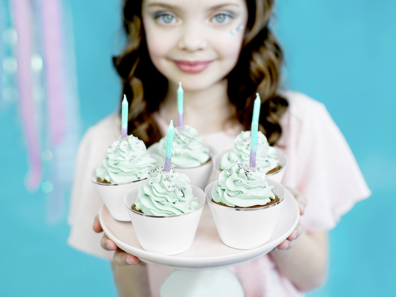 Świeczki urodzinowe ombre 6cm (1 op. 20 szt.),