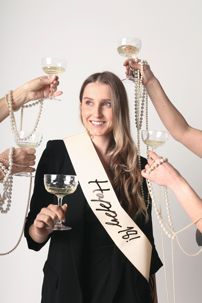 Szarfa Happy 18, krem 76 cm