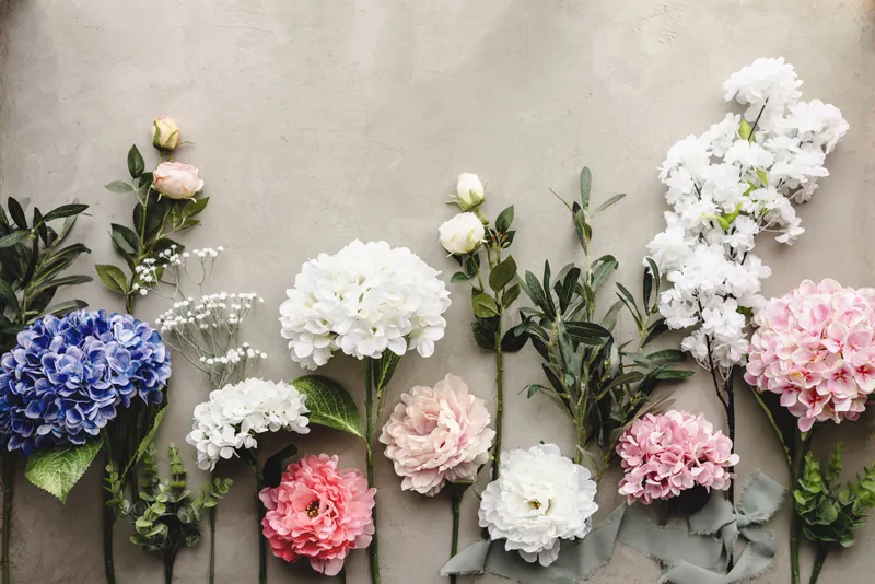 Sztuczny Kwiat - Róża z dwoma pąkami, 55cm, jasny pudrowy róż