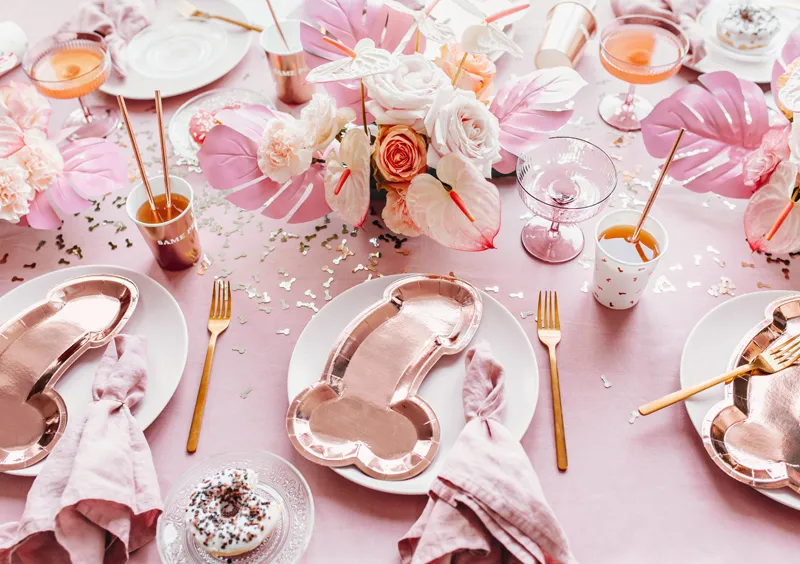 Talerzyki Same penis forever, różowe złoto, 26.5x15.5 cm (1 op. : 6 szt.)