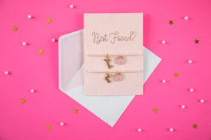 Kartka z bransoletkami Best Friends 10.5x14.8cm