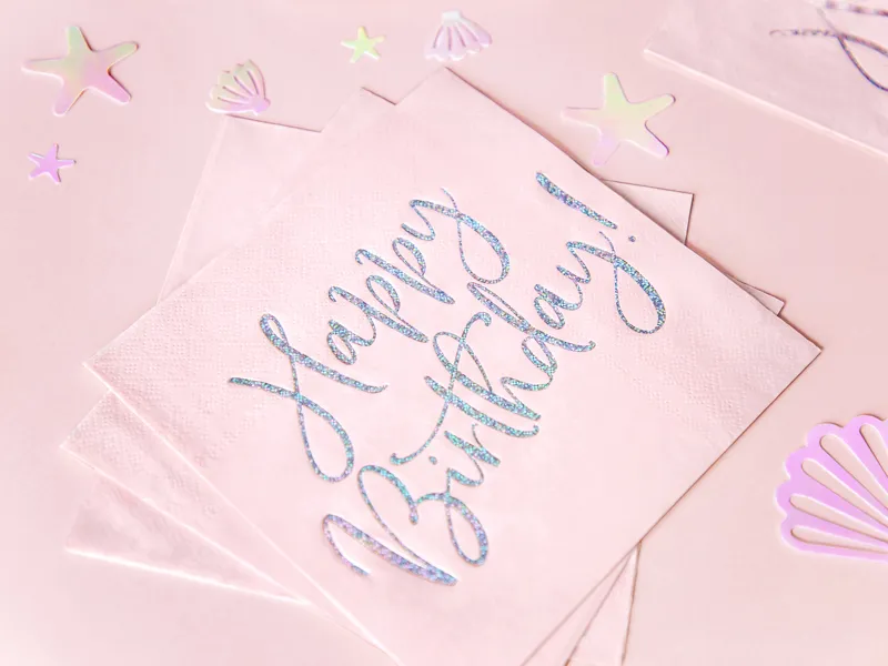 Serwetki Happy Birthday jasny pudrowy róż 33x33 cm