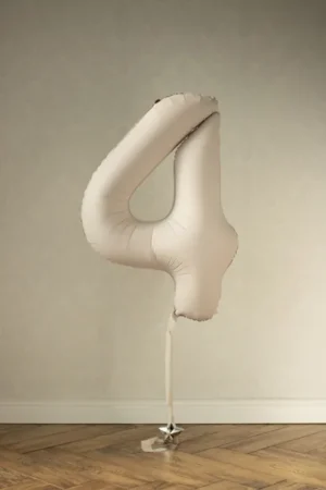 Balon foliowy Cyfra '4' 86cm jasny beż