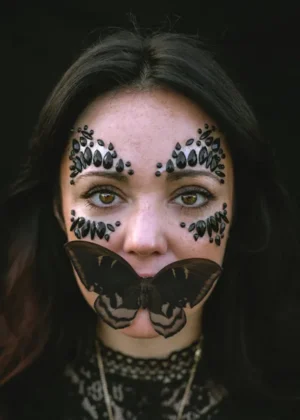 Dekoracja na twarz Kryształki czarne 15x9 cm