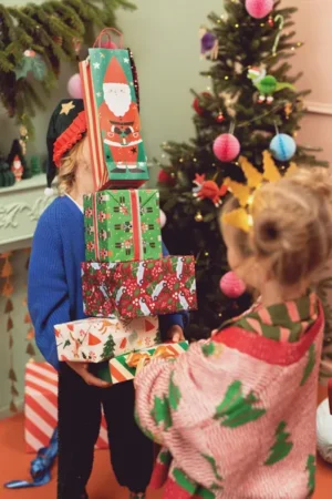 Metalowa zawieszka dekoracyjna Mikołaj, 10x4 cm mix