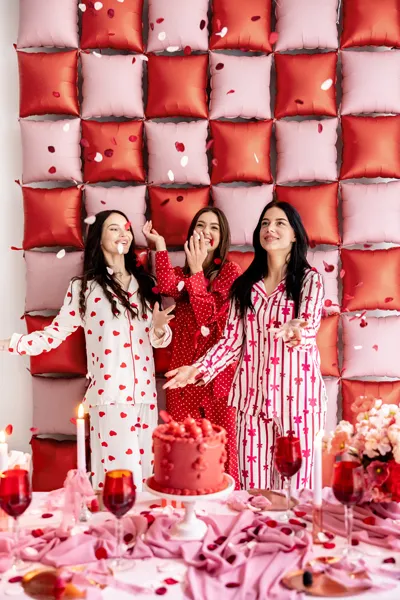 Płatki róż w woreczku mix (1 op. : 100 szt.)