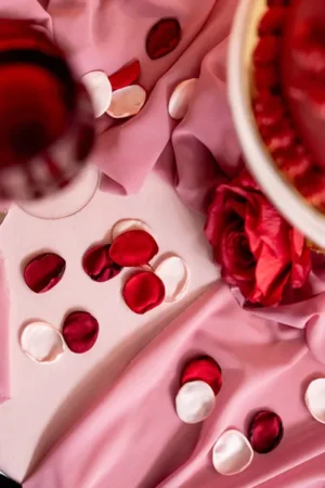 Płatki róż w woreczku mix (1 op. : 100 sztuk