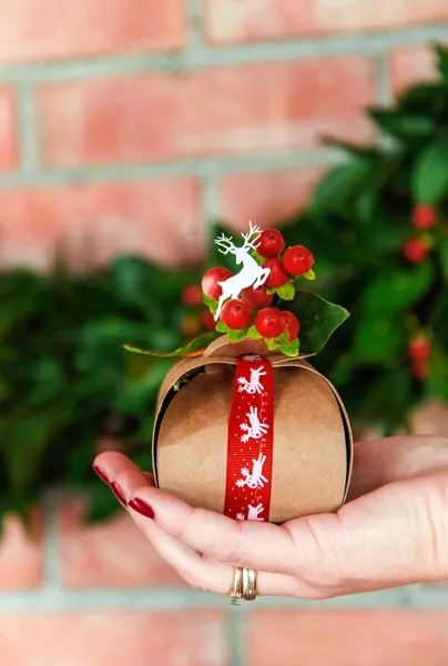 Pudełeczka kraft, 6x6x5.5 cm