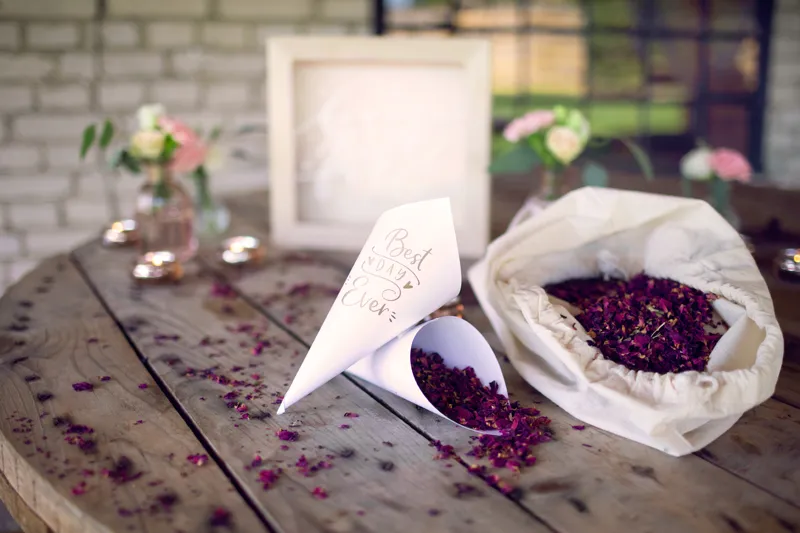 Rożki na konfetti, złoty 16cm