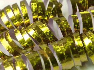 Serpentyny holograficzne złoty 3.8 m