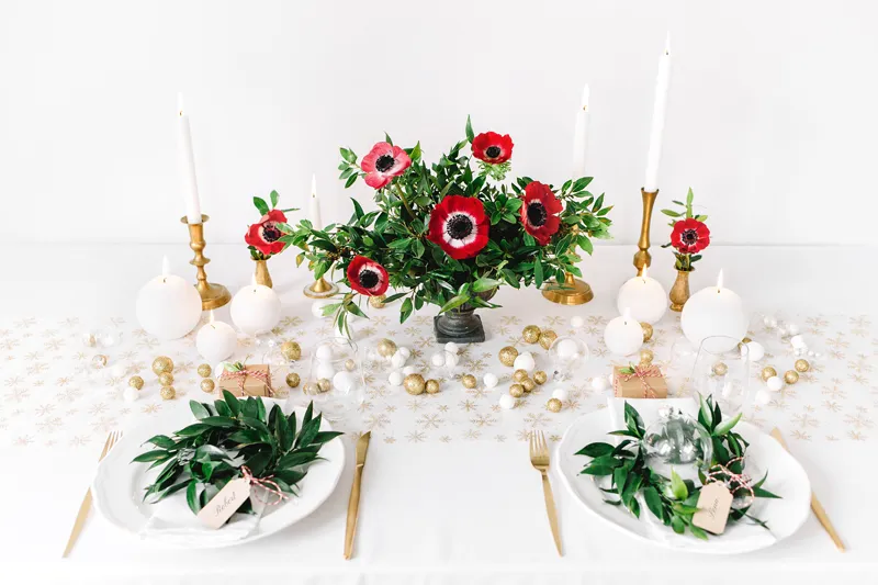 Świeca matowa Kula biały 8cm