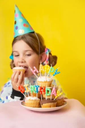 Świeczki urodzinowe Happy Birthday mix 2.5cm