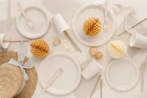 Talerzyki papierowe, beż, 23cm (1 op. 6 szt.) 2