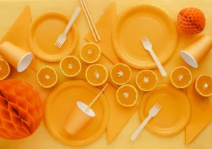 Talerzyki papierowe jasne pomarańczowe 18 cm 2