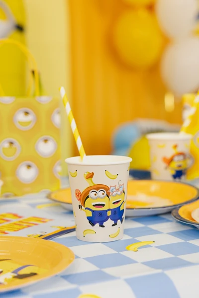 Kubeczki Minionki, 250ml