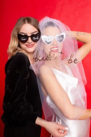 Okulary serduszka z napisem Team Bride czarny