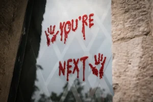 Żelowe naklejki na okno You're Next 2